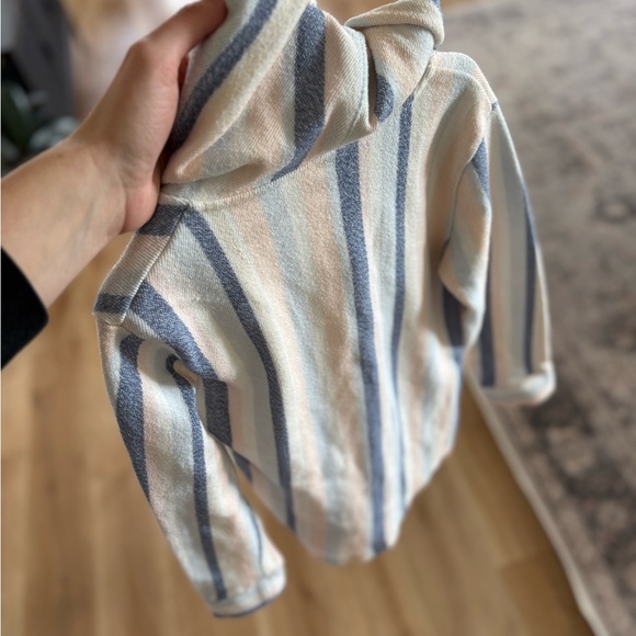 Roxy Striped Hooded Poncho towel 6/7 - Picture 7 of 7